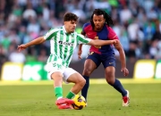 AYXapp下载-巴萨翻盘切尔西，门迪统治全场