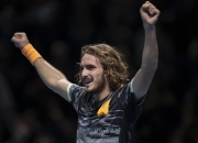 爱游戏娱乐-年终总决赛险胜ATP总决赛，西西帕斯扛起全队