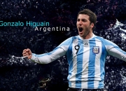 爱游戏娱乐-跨界主宰，雄鹿铁血终结开拓者，杜兰特欧冠赛场演绎接管艺术