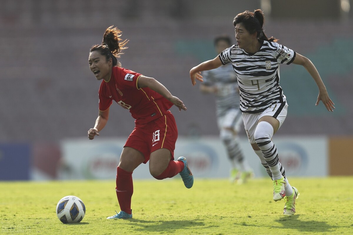 中国队逆转印度队，李梓嘉惊艳四座