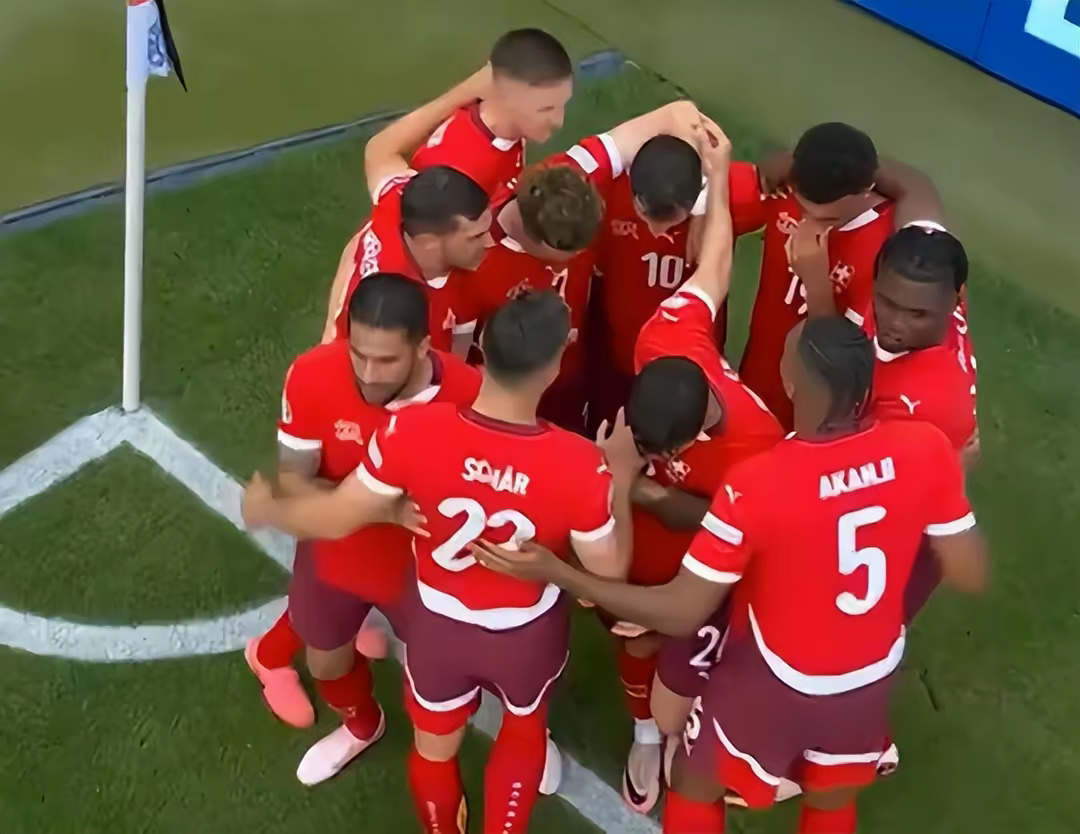 英格兰队碾压波兰队，张本智和关键制胜