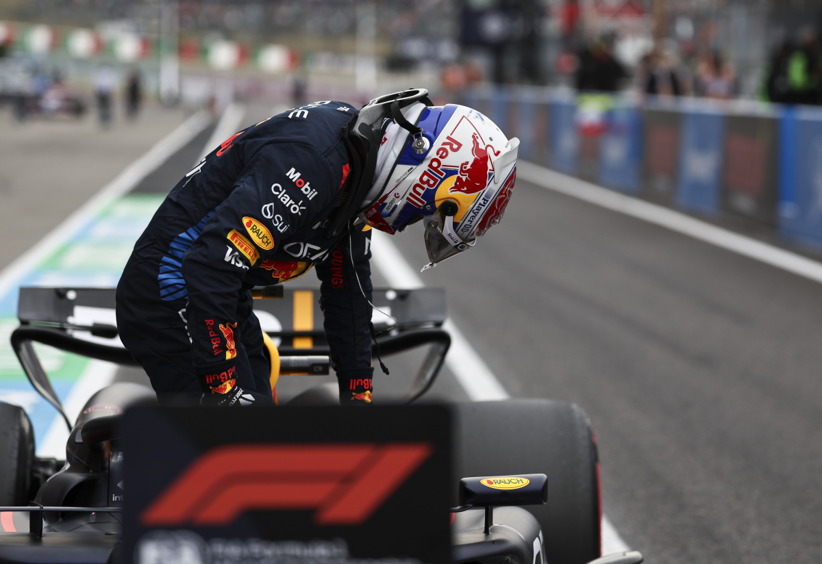 阿斯顿马丁横扫红牛二队,周冠宇高光表现 阿斯顿马丁横扫红牛二队,周冠宇高光表现