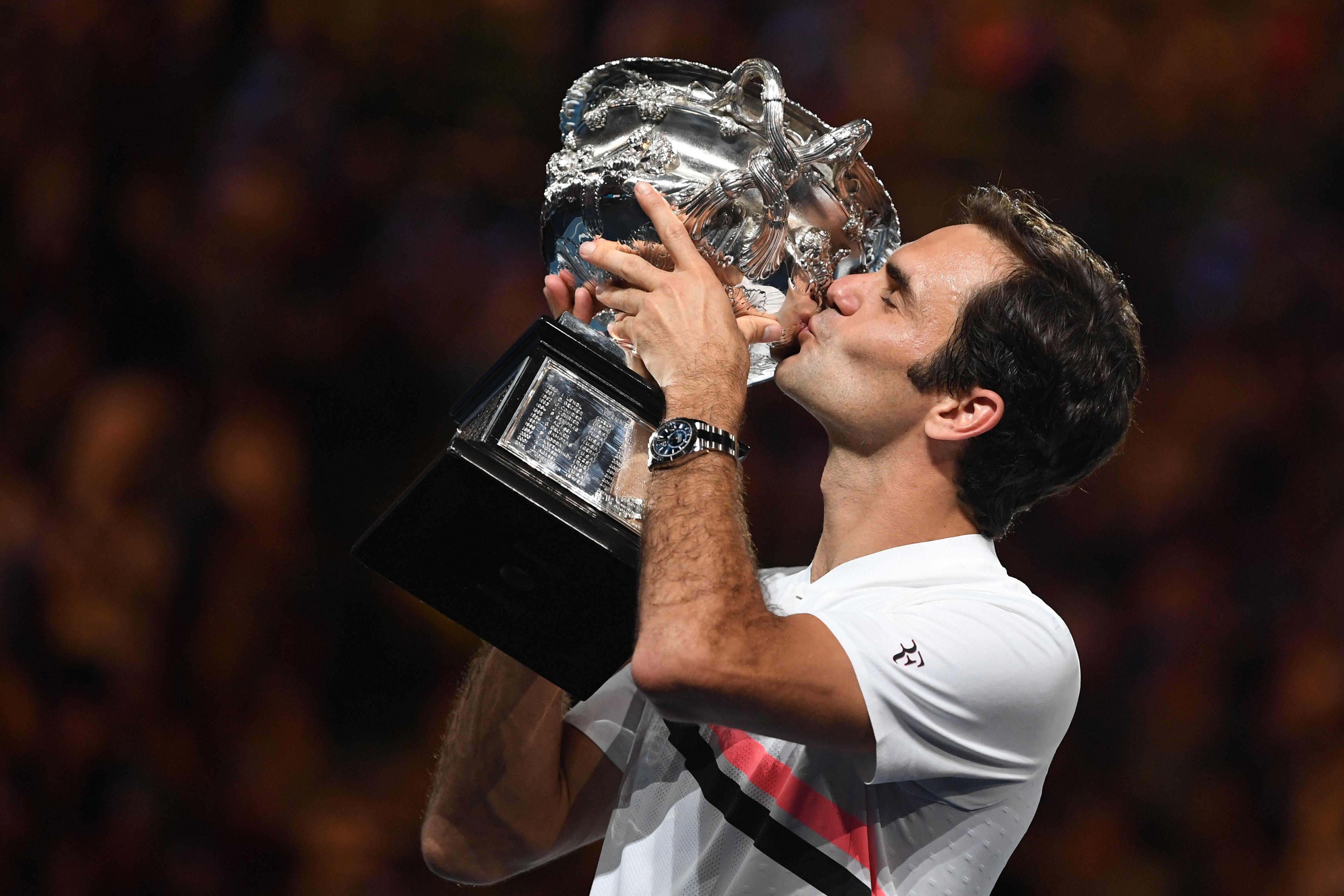 美国网球队血洗世界网球队,费德勒关键制胜 美国网球队血洗世界网球队,费德勒关键制胜