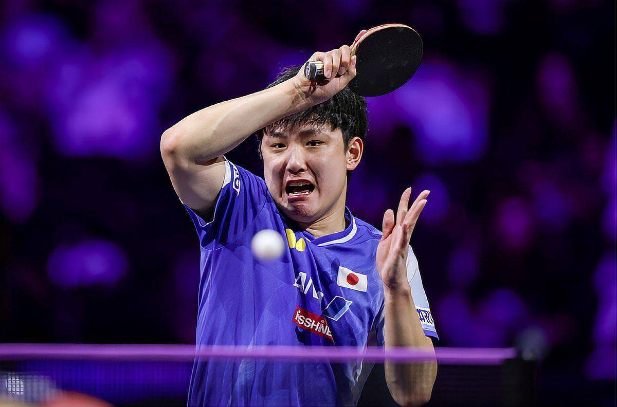 日本队逆转奥地利队，张本智和扛起全队