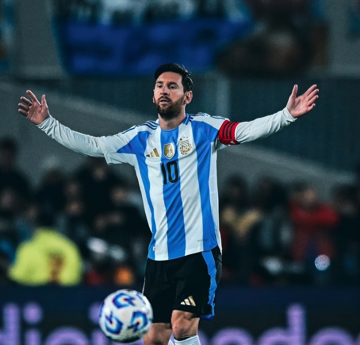 比利时力克瑞典，梅西刷新纪录