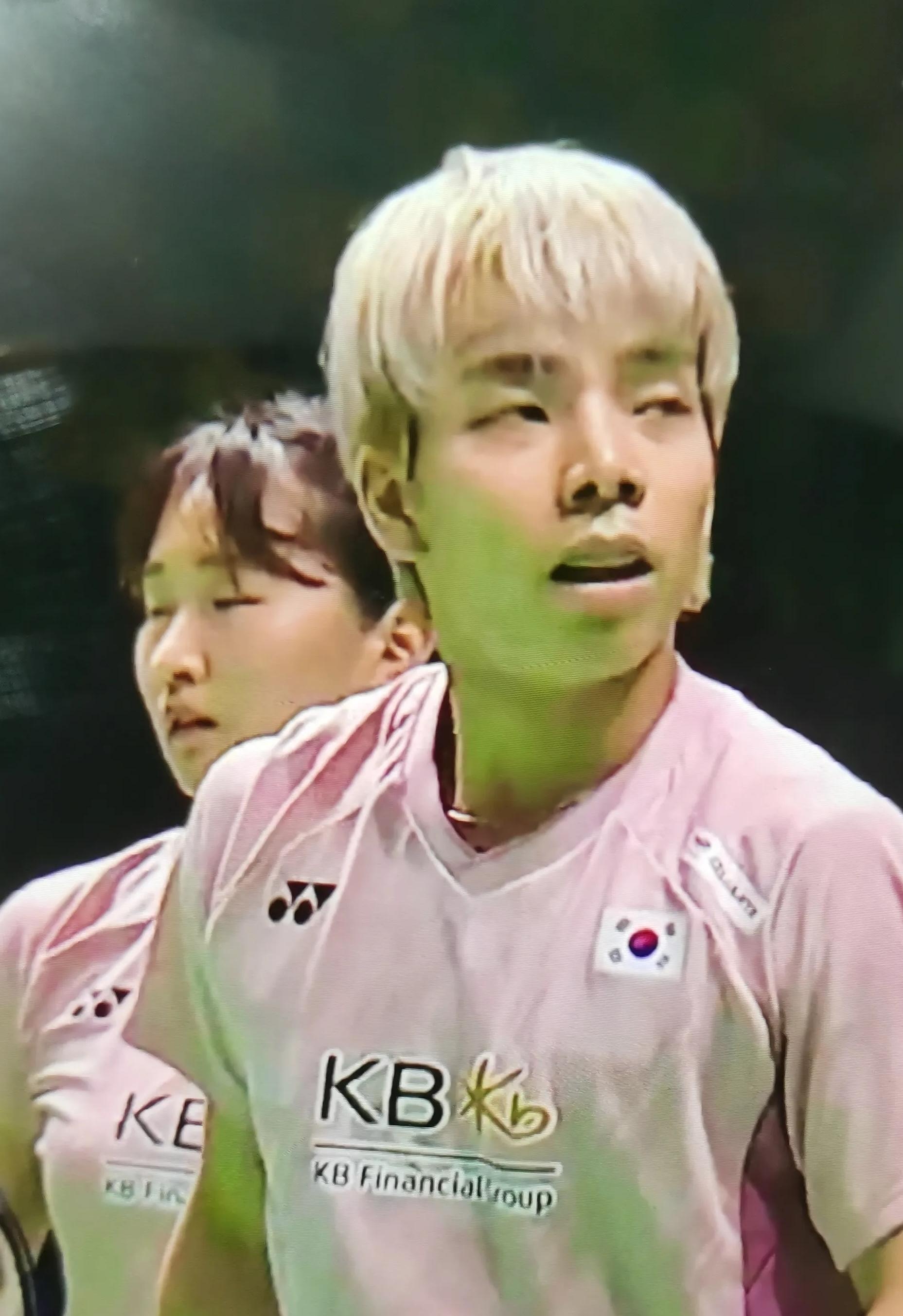 泰国队鏖战韩国队，郑思维关键制胜