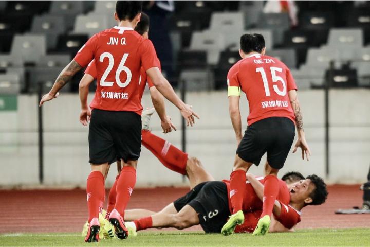 深圳佳兆业爆冷胜出广州恒大，豪取三分