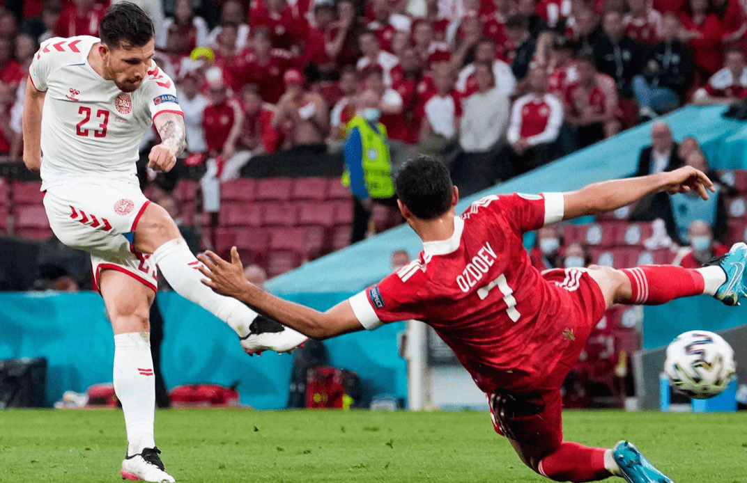 日本队完胜奥地利队，奥恰洛夫高光表现