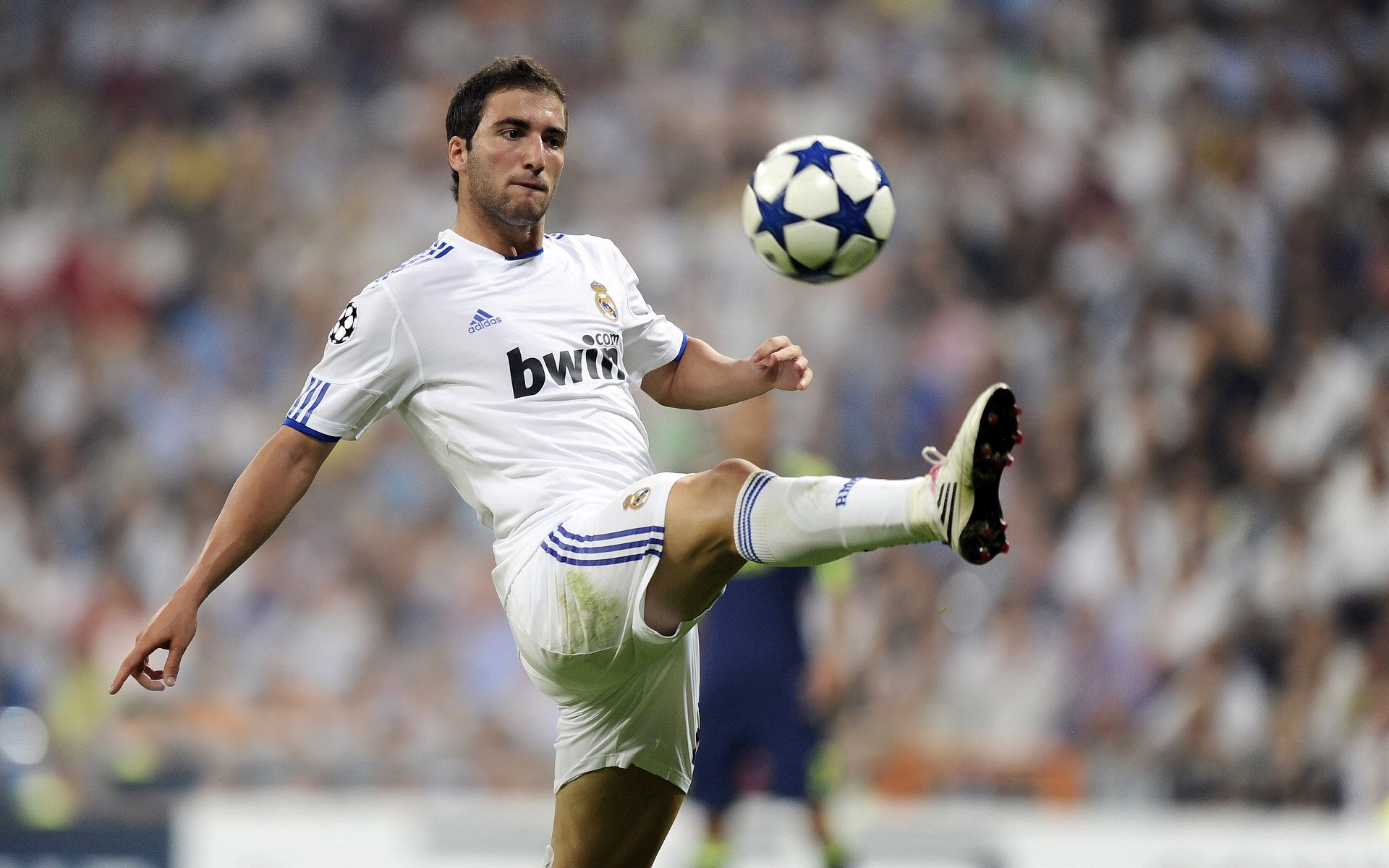 奥运周期关键战，德布劳内接管比赛，爱尔兰踏平里昂的战术革命