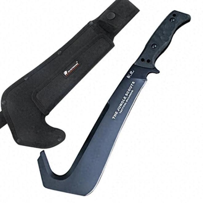 卢卡肖夫欧洲预选赛首秀抢眼,独特战术风格引关注 卢卡肖夫欧洲预选赛首秀抢眼,独特战术风格引关注